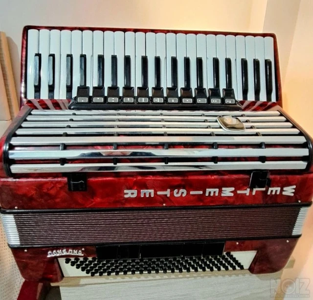 Ακορντεόν Weltmeister Consona 120 bass σ