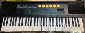 Medeli MC 103
