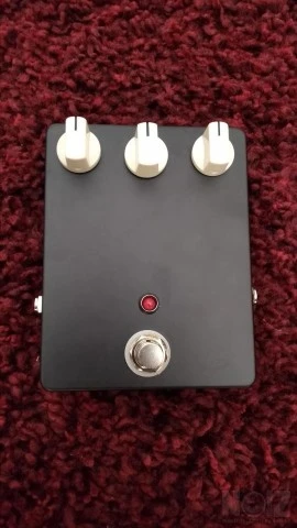 Big Muff Triangle clone