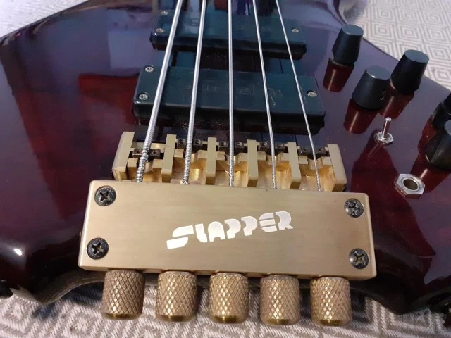 Clover Slapper Giant5