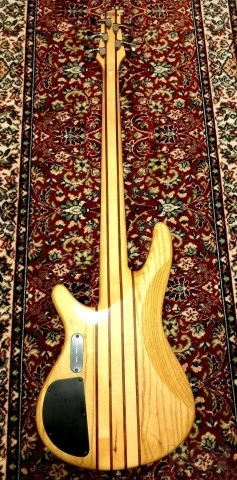 Ibanez SRX705