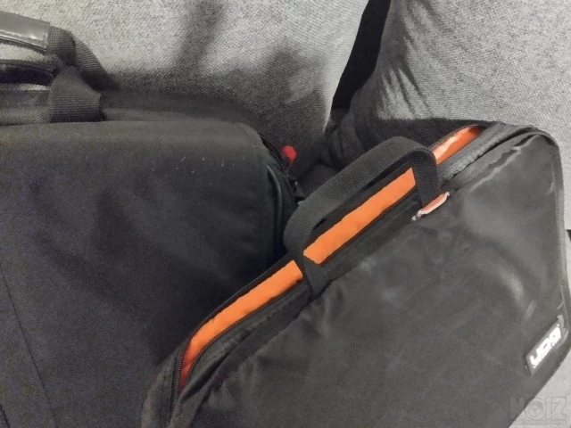 UDG Τσάντα 17'' (Laptop & Βινύλια)