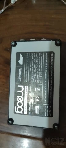 MOOG Minifooger MF tremolo pedal