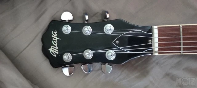 Maya Les Paul MIJ Maxon PAFs