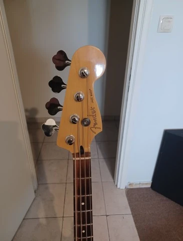 fender jazz bass PF 3TS