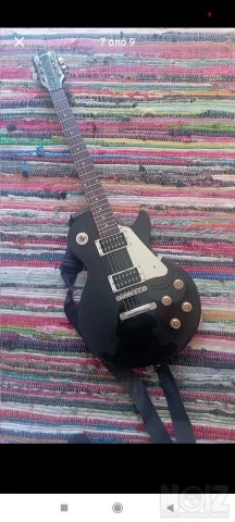 Les Paul epiphone guitar
