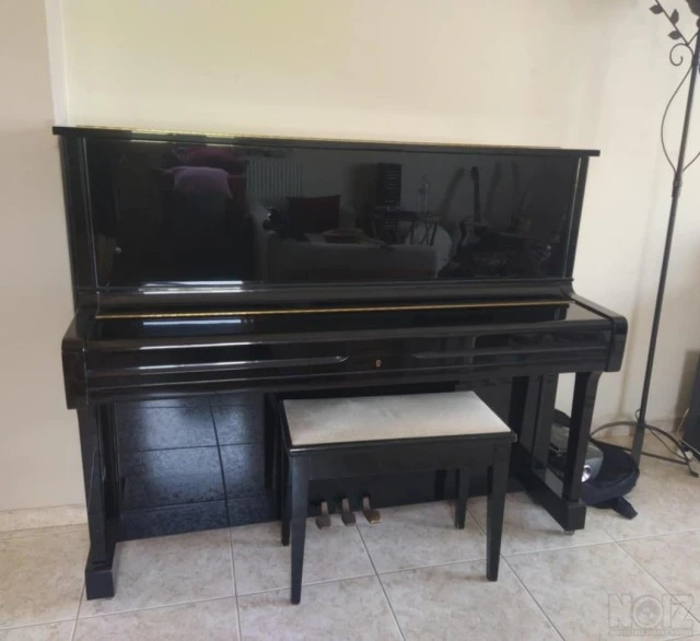 Όρθιο πιάνο Yamaha U1