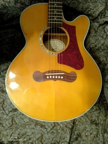 Ηλεκτροακουστική κιθάρα Epiphone J-200EC