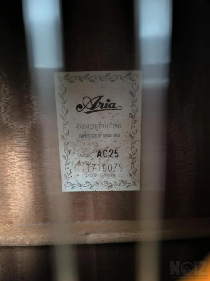 Κλασσική Κιθάρα Aria 4/4, AC25, Made in 