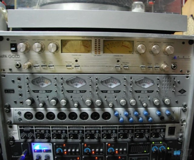Universal Audio 4-710D