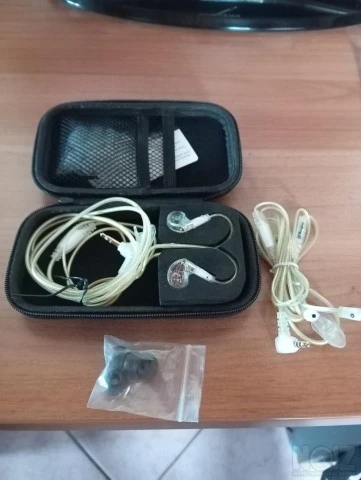 M6 PRO In-ear