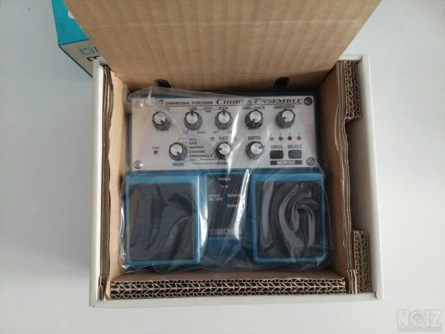 Boss CE-20 Chorus Ensemble