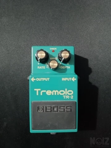 Boss Tremolo TR-2