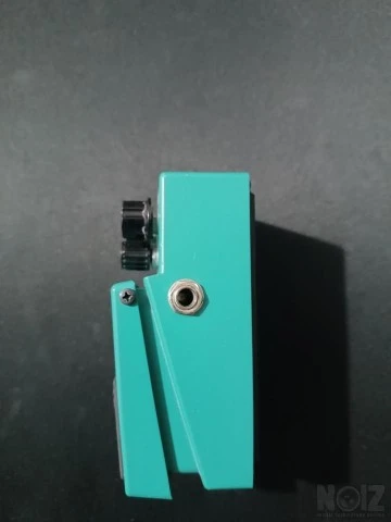 Boss Tremolo TR-2
