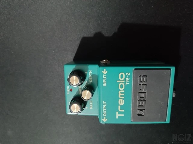 Boss Tremolo TR-2
