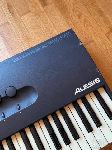 Alesis Quadrasynth