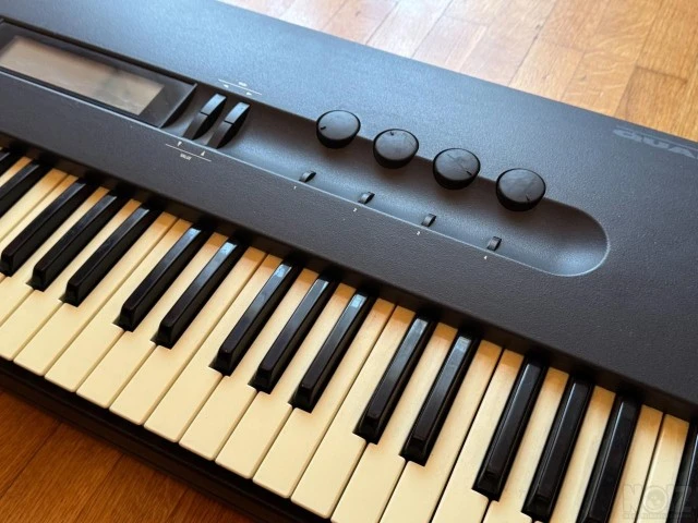 Alesis Quadrasynth