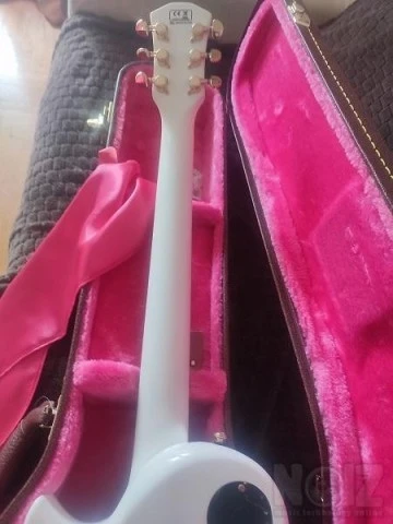 Sire Larry Carlton L7 White