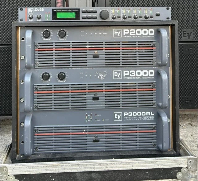 ELECTRO VOICE Xi-1152/64 X-Array/Rx118S 