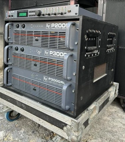 ELECTRO VOICE Xi-1152/64 X-Array/Rx118S 