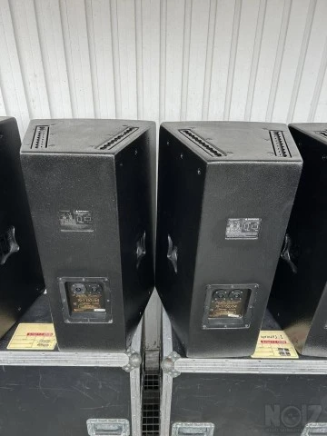 ELECTRO VOICE Xi-1152/64 X-Array/Rx118S 