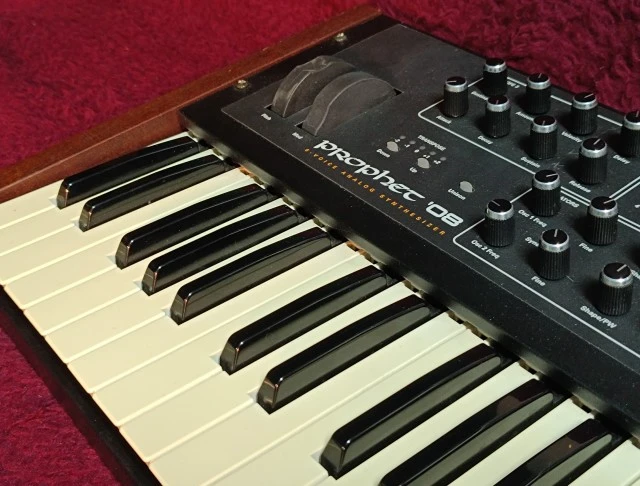 Prophet 08