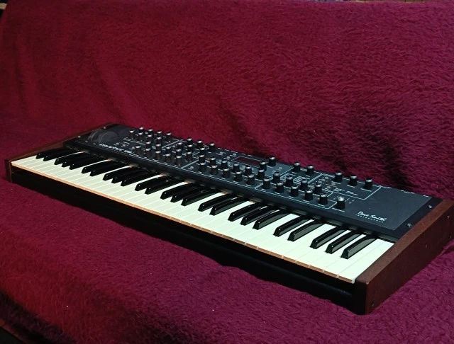 Prophet 08