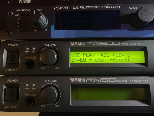 Yamaha TG-500 rack