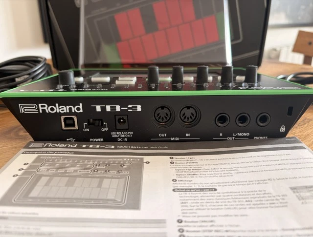 Roland TB-3 Touch Bass Synthesizer Bassl