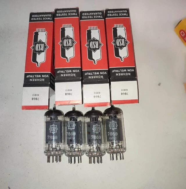 Λυχνίες τετράδα RSD 7868 USA