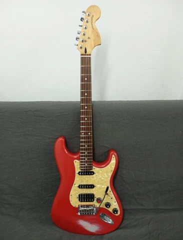 Squier Stratocaster Standard Series 2004