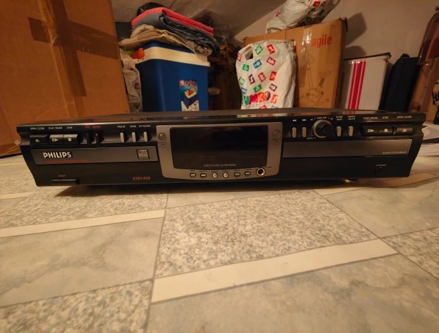 CD Recorder and Player