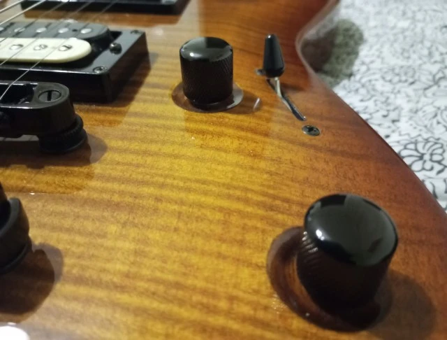 Ltd H-400(amber sunburst)