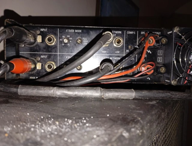 Fostex/Quadral sound system.