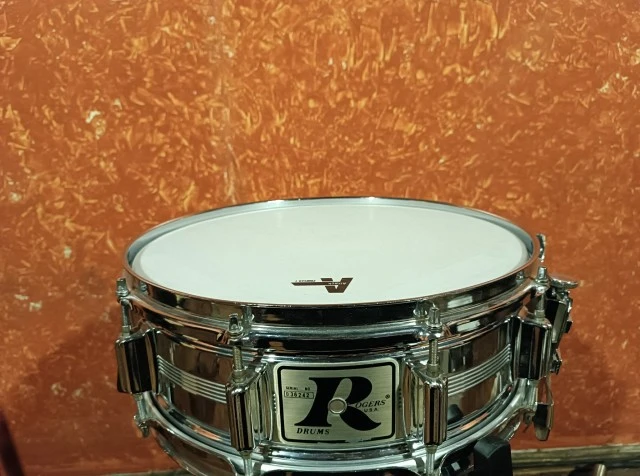 Rogers Dynasonic 14x5 ( Big R Badge )