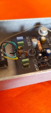 Buzzaround Germanium Fuzz-NOS Premium Parts