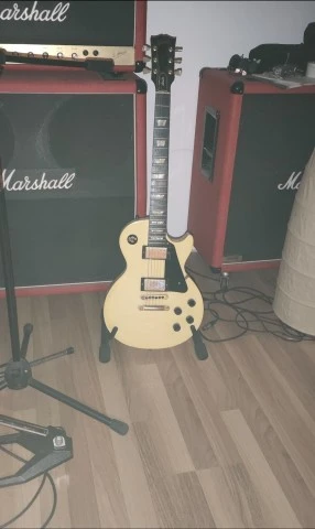 Gibson Les Paul Studio