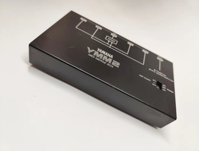 Yamaha YMM2 Midi Merge Box - Japan 80s