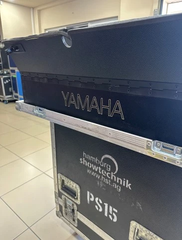 Yamaha LS9 32