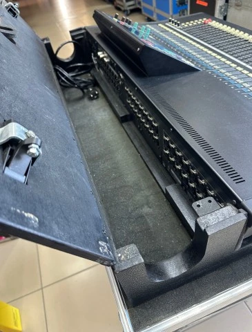 Yamaha LS9 32