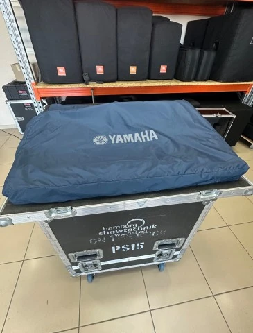 Yamaha LS9 32