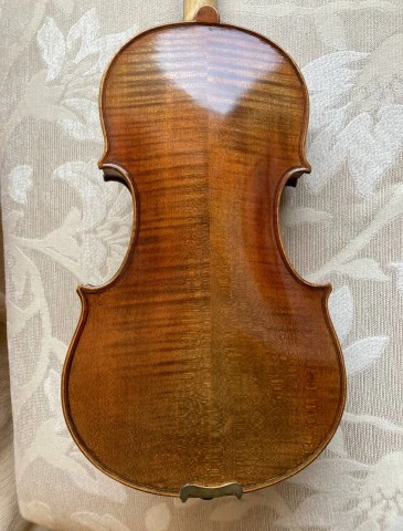 Τύπου GUARNERI 4/4