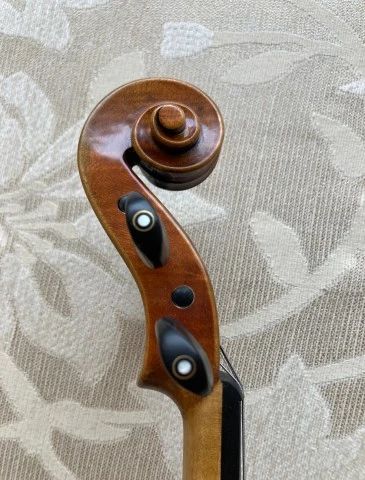 Τύπου GUARNERI 4/4