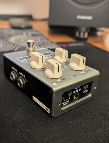 Source Audio C4 + midi adapter