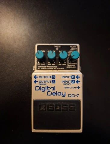 Boss DD-7 digital delay (made in Taiwan)