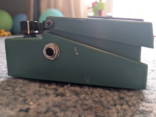 Boss tr-2 tremolo