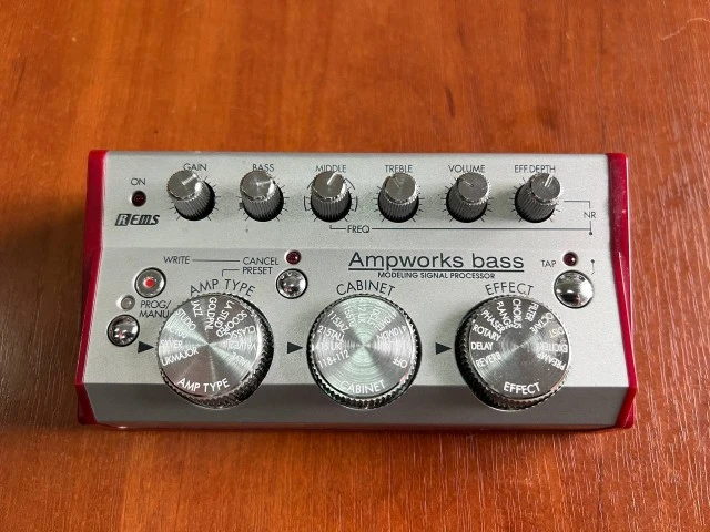 Korg Ampworks Bass ( Ανταλλαγή )