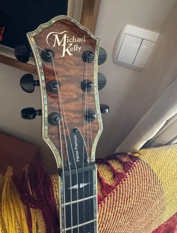 Michael Kelly Patriot premium