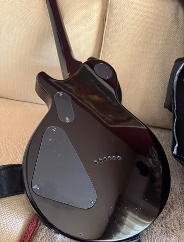 Michael Kelly Patriot premium