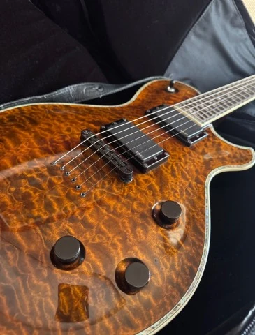 Michael Kelly Patriot premium